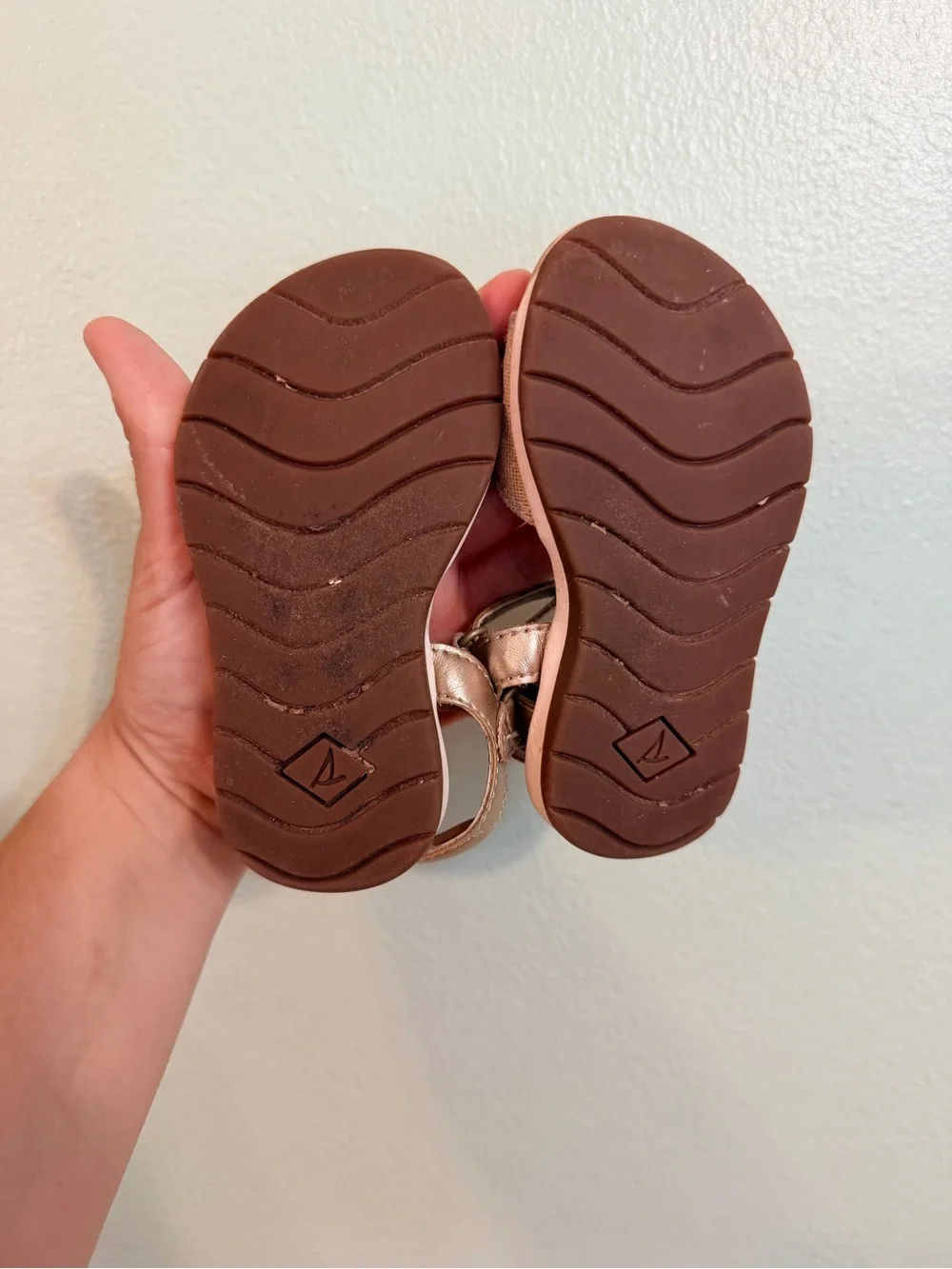 Sperry Toddler Sandals in Tan with Bow Accent